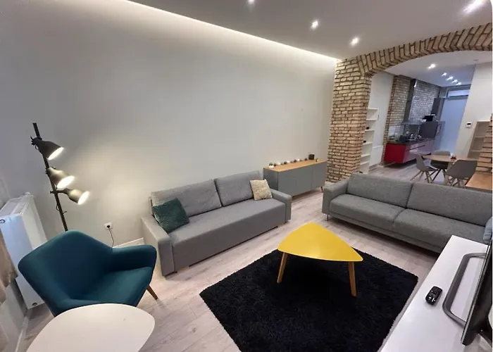 P8apartment شقة بودابست